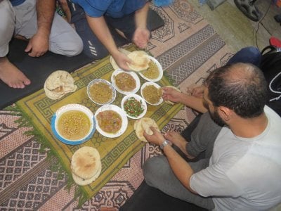 الجيش الإسرائيلي ينشر مشاهد من أنفاق حماس ويتهمها بتجاهل معاناة السكان

