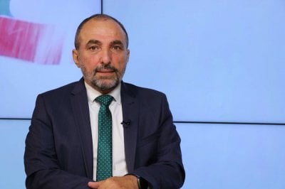 خطر حقيقي في لبنان وايران تستشعر الحرب 2.. علي الأمين في تصريحات نارية يعلنها: السعودية بتصالح الشيطان وما بتصالح الحزب!