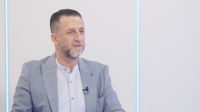 قوة الحزب خاطفة وتكتيك مدروس يقلب المعادلة... حسين مرتضى للقوات: فشر حدا يهددنا بالشرع أو غيره!
