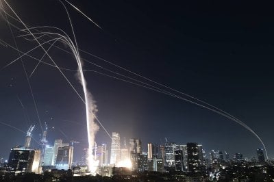 الحرس الثوري يتوعّد: لو واصلنا عملياتنا الصاروخية لانتهت إسرائيل