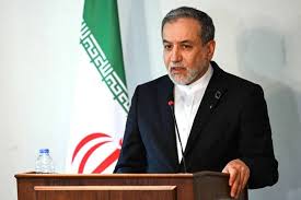 طهران ترد على تهديد ترامب... عراقجي: سنردّ 