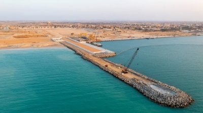 القاهرة تعزّز وجودها في سيناء... وإسرائيل تُحذر!