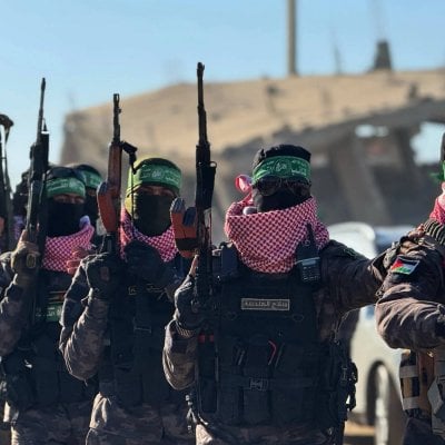 حماس تنفي تعثّر المفاوضات... وإسرائيل تصعّد ميدانياً