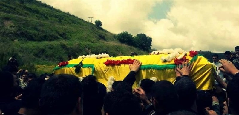 بعد التصعيد الإسرائيلي أمس... حزب الله يشيّع شهداء في كفرملكي وجباع (صور)

