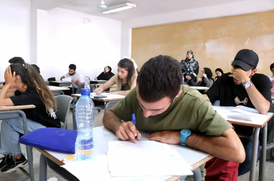 ليلة عصيبة لآلاف الطلاب... والوزارة 