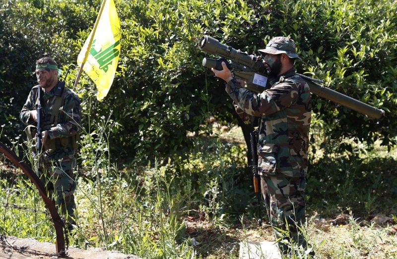 لبنان على حافة الانفجار الكبير 
