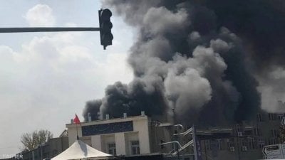 في مدينة مشهد الإيرانية... حريق هائل قرب مستشفى! (فيديو)
