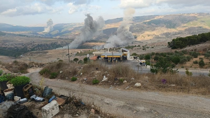 الجيش الاسرائيلي يعلن استهداف مواقع للحزب جنوبًا وبقاعًا