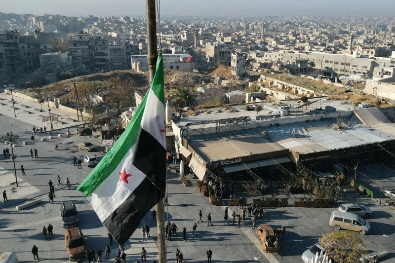 من ضمنها فواكه ولحوم... سوريا تمنع استيراد هذه السلع لحماية السوق