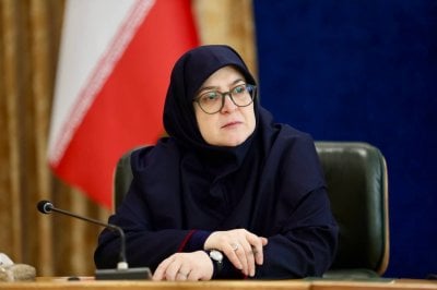 ضغوط أوروبية وتعقيدات إيرانية…  مهاجراني: الحوار يواجه ظروفًا معقدة

