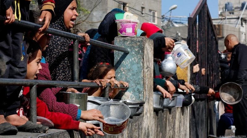 منتظرين المساعدات في غزة... 35 شهيدًا برصاص الجيش الاسرائيلي 