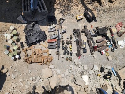 الجيش الإسرائيلي يعتقل مسلحين كشفوا مخبأ أسلحة في غزة

