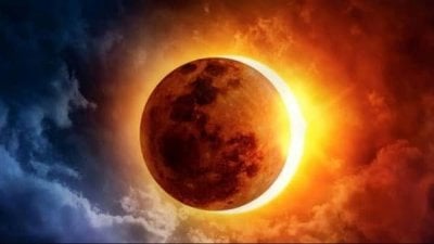 كسوف الشمس يجتاح مواقع التواصل… والحقيقة مؤجلة!