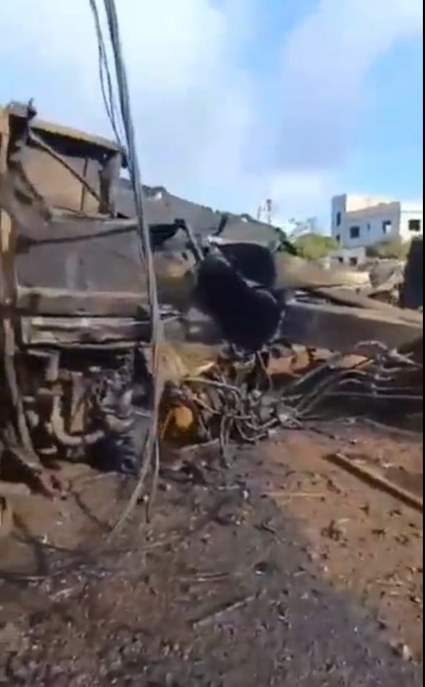 شهيد وجريحان حصيلة الاستهداف الإسرائيلي لمرآب آليات في دير سريان (فيديو)