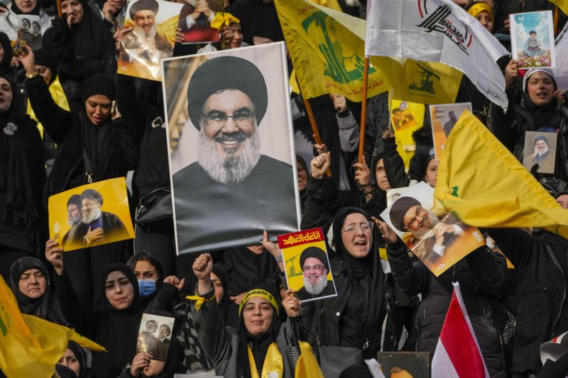"لن نعترف بالقرار"... نائب حزب الله: وزراؤنا لن يصوّتوا على نزع السلاح