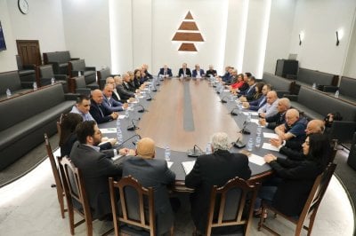 بشأن قرار الحكومة... 