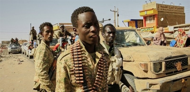 الدعم السريع يطوّق الأبيض من الغرب… والجيش السوداني يعزز دفاعاته