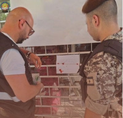 بالشمع الأحمر... أمن الدولة يقفل مستودعاً  في طرابلس
