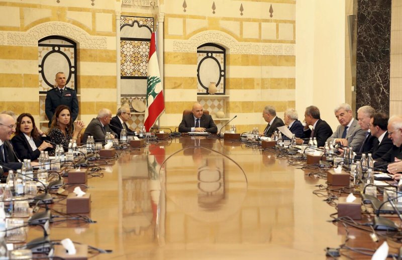 بعد انسحاب اليوم... هل يحضر الوزراء الشيعة جلسة الثلاثاء؟