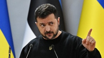تحت ضغط الحرب... أوكرانيا تبحث التخلي عن مناطق لروسيا
