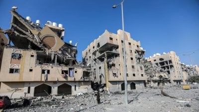  دمار غزة يحوّل إسرائيل من دولة متعاطف معها إلى 