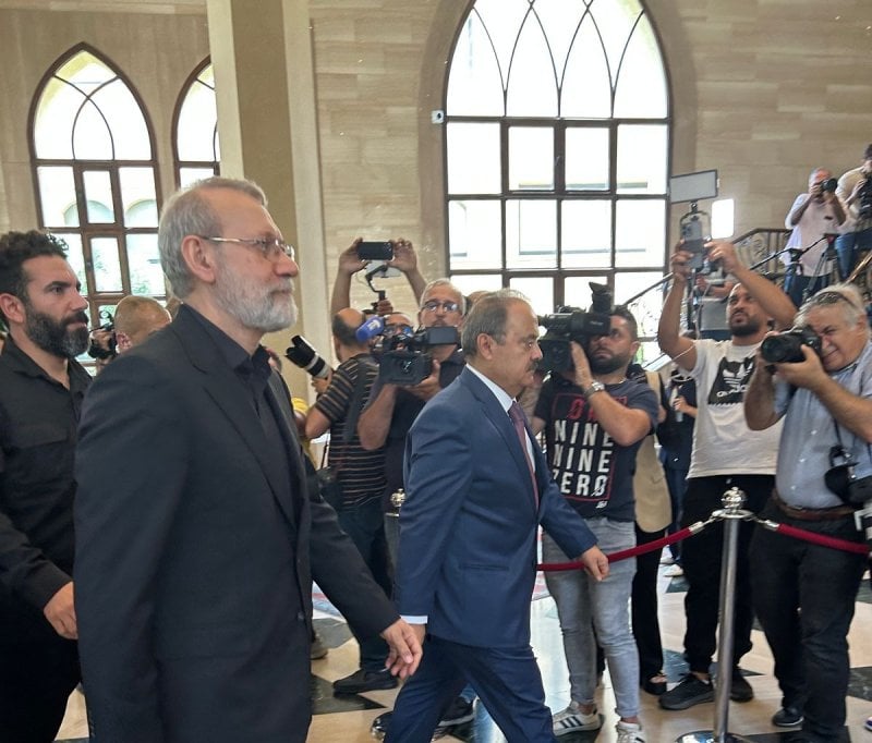 بلا تصريحات إعلامية… لاريجاني يواصل لقاءاته في بيروت