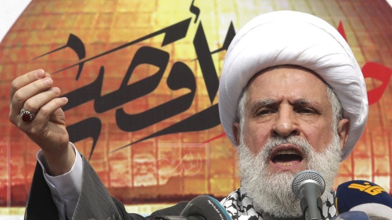 بين المظلومية والتهويل... سياسيون يفتحون النار على قاسم