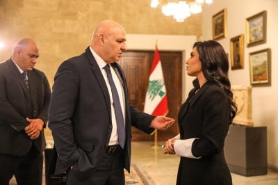 بين عزلة لبنان والاعتداءات المتواصلة... عون: إما القبول بالورقة الأميركية أو  رفع وتيرة التصعيد بلا رادع