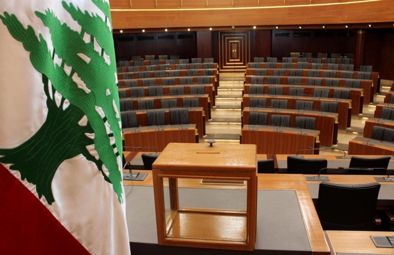 نائب: حجج الفريق المسلّح ساقطة ومردودة