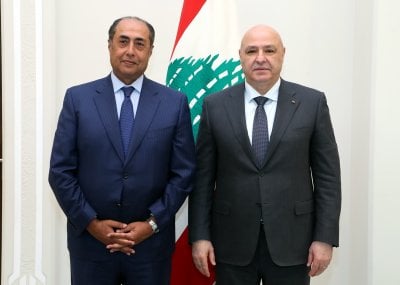الدول العربية تؤكد دعمها... زكي من بعبدا: لا أحد يريد انزلاق لبنان