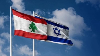 واشنطن تضغط: ترامب يطلب من إسرائيل خفض غاراتها بعد بدء نزع سلاح 