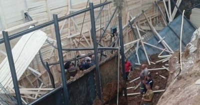عامل تحت الأنقاض... سقوط سقف ورشة بناء في عكار