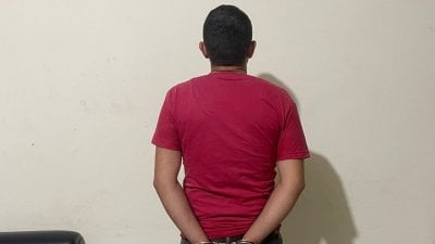 خلاف عائلي يتحول إلى جريمة قتل… طعن عمه وهرب إلى سوريا