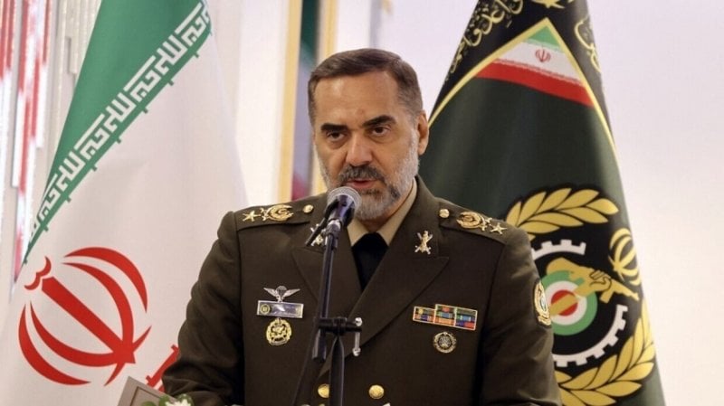 "خرمشهر وقاسم بصير"... زاده: لم نستخدم أحدث إنجازاتنا الصاروخية في الحرب مع إسرائيل