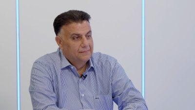 إنزال أميركي في بيروت وجولات عنيفة قادمة.. أنطوان نصرالله يوجّه رسالة للحزب ويحذر من “الحرب 2”: ما حدا بيعرف خطّة ترمب!