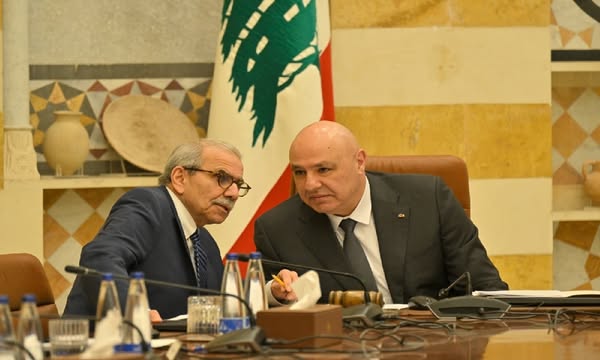 الجيش يدفع الثمن... عون وسلام يُعزيان باستشهاد العسكريين