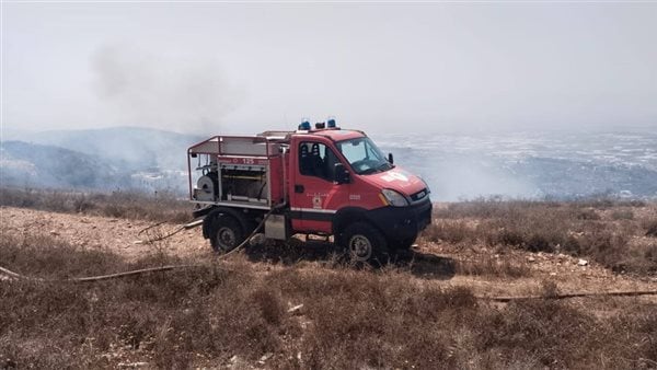حريق كبير في أرزي والدفاع المدني يواجه النيران