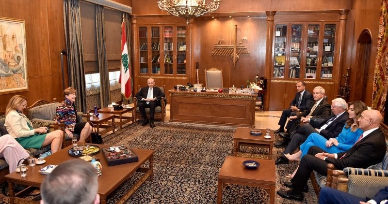 بري ناقش آخر التطورات مع وفد من الكونغرس والموفدين الأميركيين