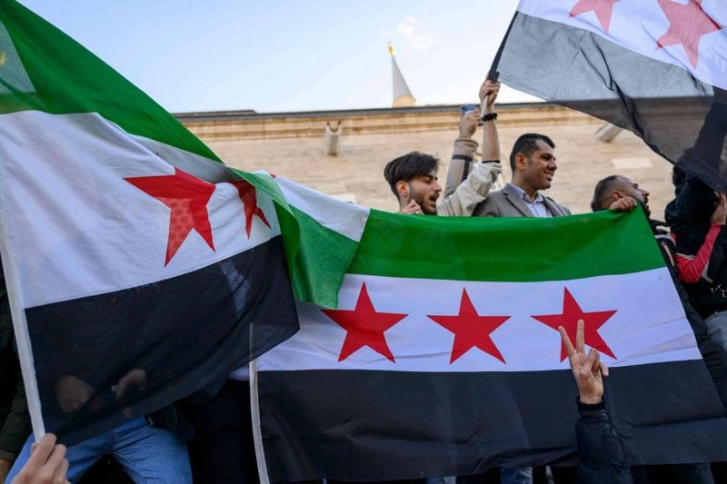 مجلس الشعب الجديد... مسؤول سوري: لا مكان لأتباع الأسد وحزب الله


