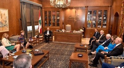 طلب غريب يضرب السيادة... خطة تهجير عرضها الوفد الأميركي ورد عليها بري بصرامة!
