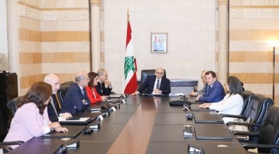 سلام يترأس اجتماع اللجنة الوزارية لإصلاح القطاع العام وتحديثه في السرايا