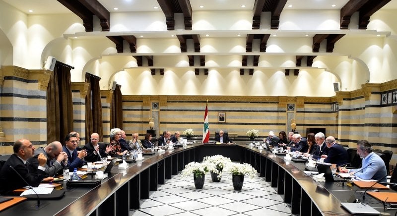 لمناقشة خطة حصر السلاح... جلسة حكومية مرتقبة 