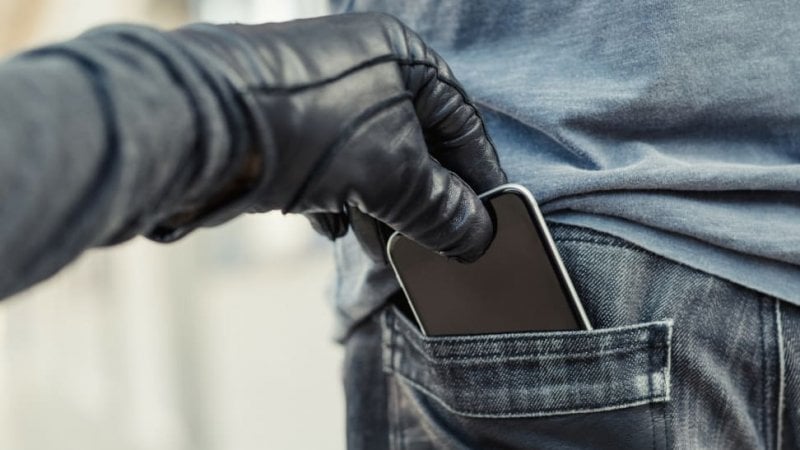 نهاية كابوس سرقات الهواتف... "المعلومات" توقف "المتورّط الأخطر"!