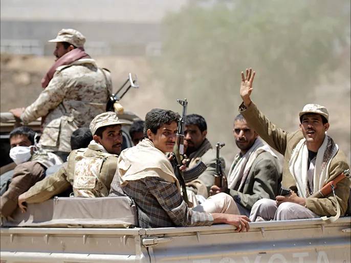 الحوثيون يقتحمون مقرات الأغذية العالمي واليونيسف في صنعاء ويعتقلون موظفين
