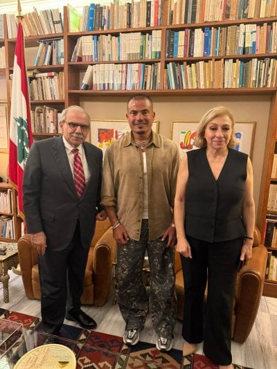نواف سلام لعمرو دياب: 