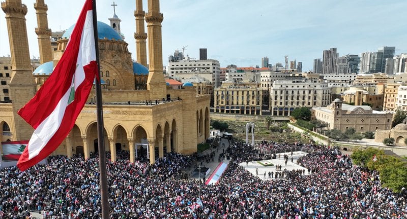 أربعة مواعيد مفصلية تكفي لإشعال البلد
