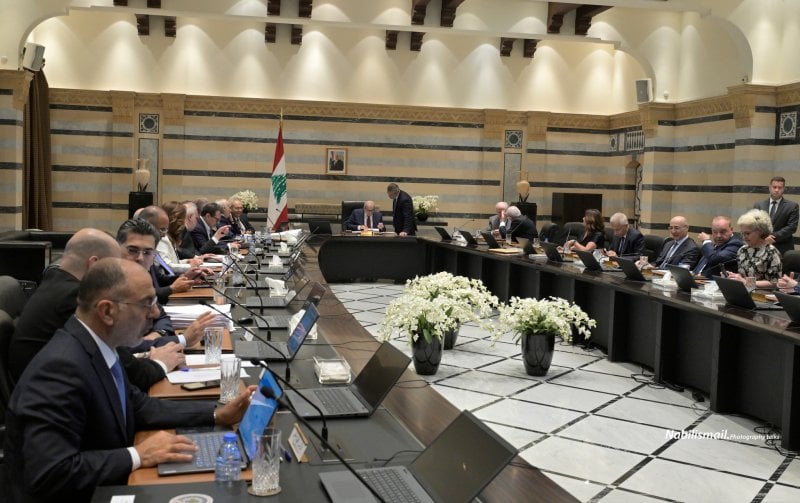 مساعٍ لإضافة بنود إلى جلسة مجلس الوزراء... ومجريات الجلسة تحدد موقف الثنائي!
