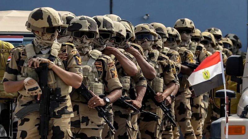 مصر تحذّر إسرائيل: لا نريد الحرب.. لكن تل أبيب على مرمى 100 كيلومتر