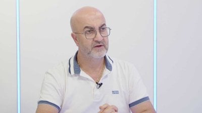 السيناريو الأسود بدأ والحزب يجر البلد إلى الجحيم... طوني أبي نجم عن باسيل: كعفاف التي تحاضر بالعفة!