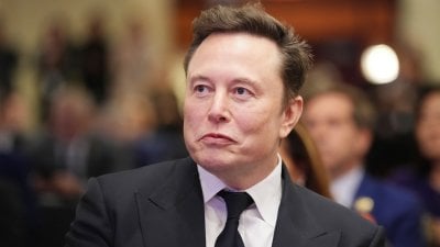  يقترب من لقب أول تريليونير ... ماسك على طريق ثروة غير مسبوقة